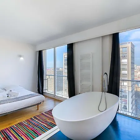Vue Panoramique 360 Sur - Air Marseille
